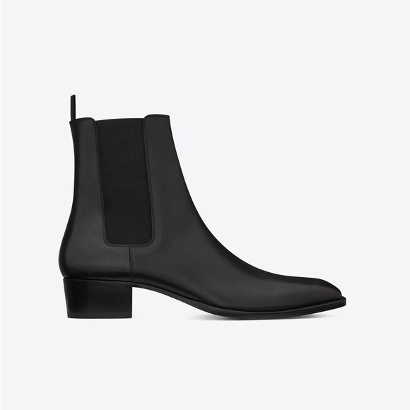 Saint Laurent Wyatt Chelsea boot. Size 40 
$ 1,150 - Picture 1 of 12